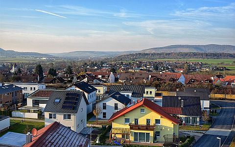 Bodenrichtwerte Blick über Sersheimer Wohngebiet
